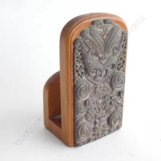 'KINGSLEY' MAORI GILT METAL BOOKEND 180MM H.