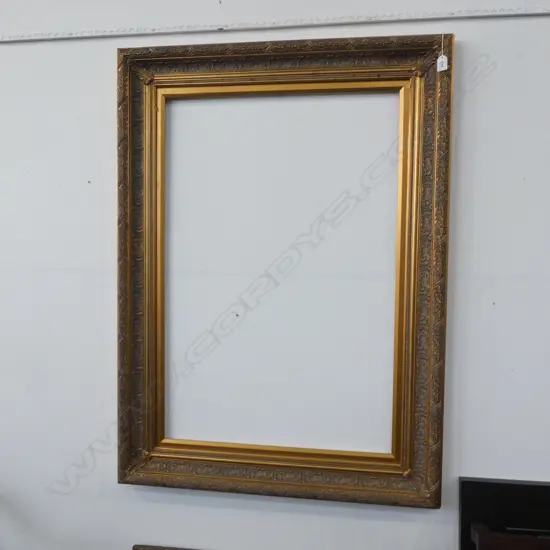 LG GILT RIMMED FRAME  1145 X 845MM2