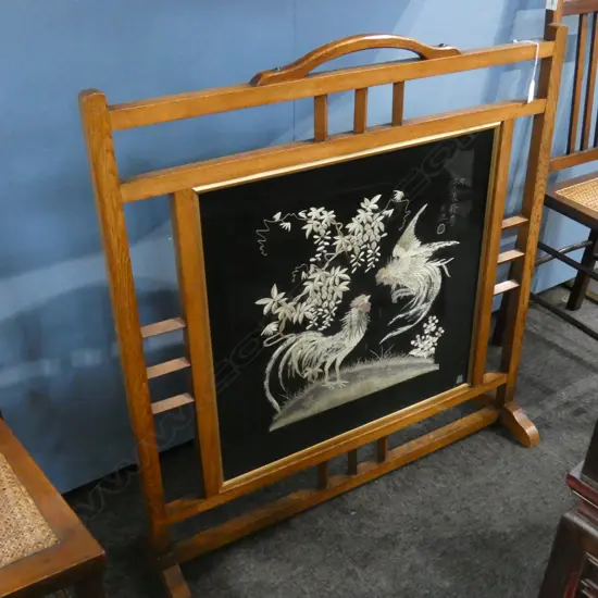 OAK FRAMED SILK EMBROIDERED FIRE SCREEN W 820MM