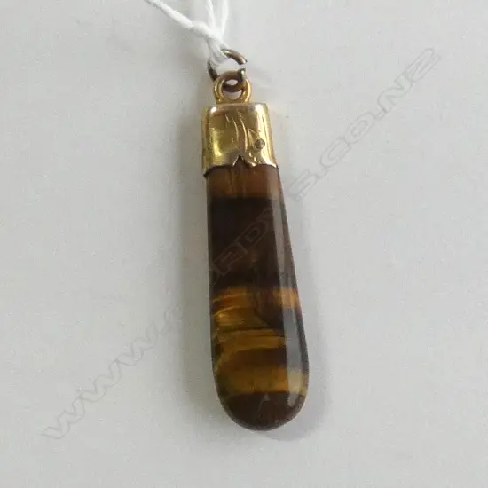 (17746) C1900 9CT TIGERS EYE PENDANT