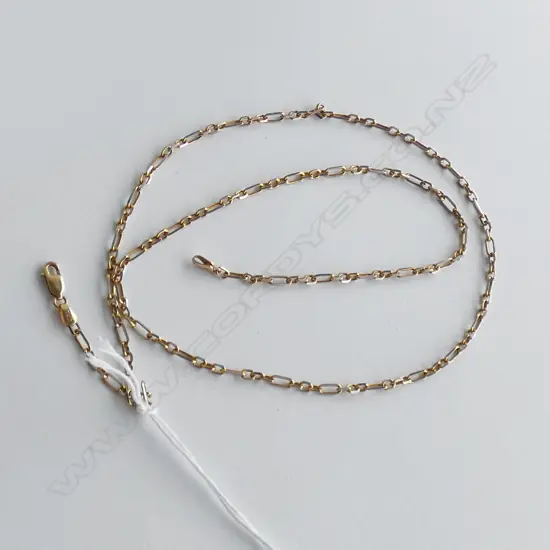 18CT GOLD NECK CHAIN 12.60GMS. L.610mm