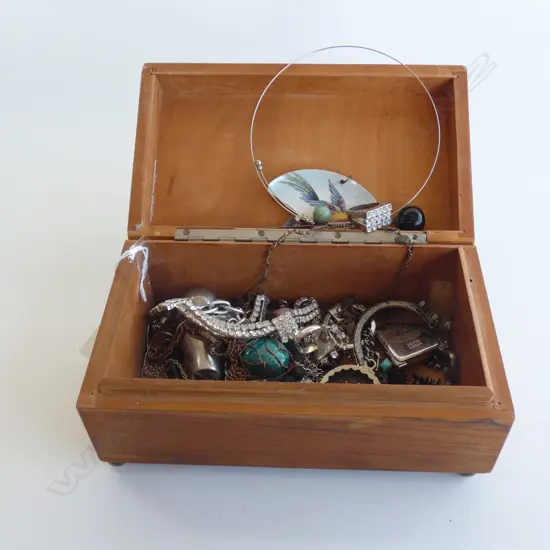 BOX INCL, MONT BLANC WATCH SCOOBY DOO BRACELET. 925 ETC