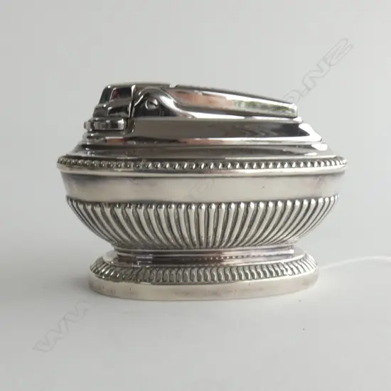 RONSON SILVER PLATE TABLE LIGHTER