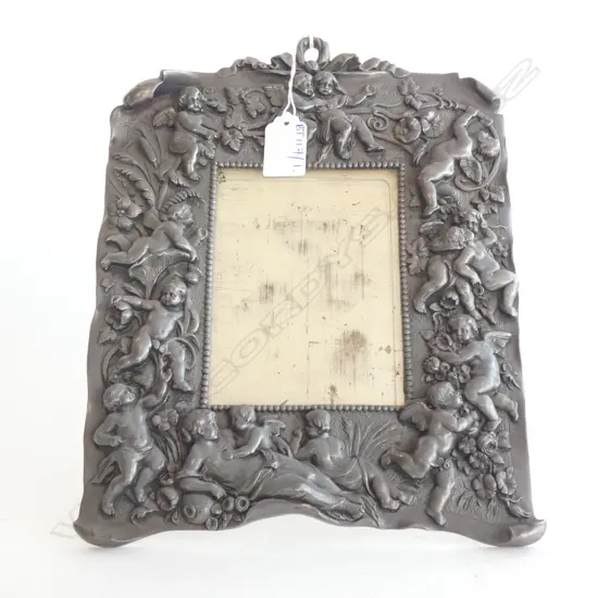 SILVER PLATE FRAME WITH CHERUBS 290x230mm