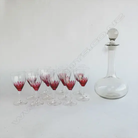 11 CRYSTAL & RUBY HAND  PAINTED LIQUEUR GLASSES (6 X H 125MM & 5 X H 115MM)) + VINTAGE ETCHED GLASS DECANTER (H 285MM)
