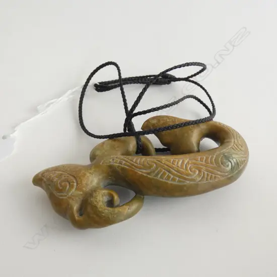 POUNAMU HEI MANAIA w PAUA INLAID EYE, ON PLAITED CORD. H.105mm