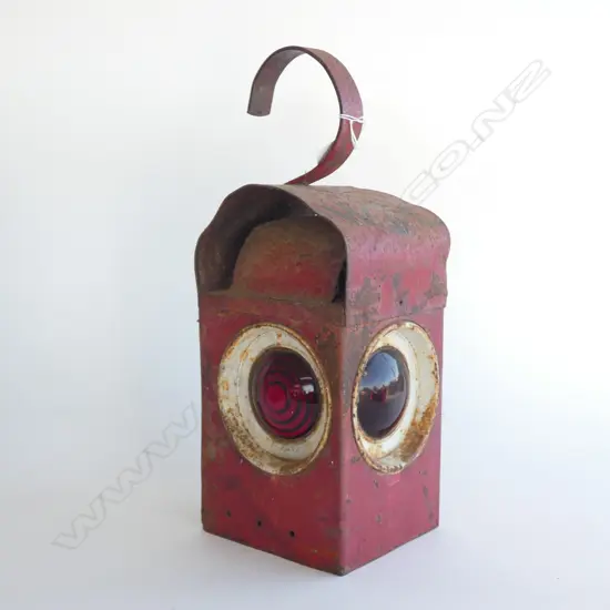 OLD RED METAL LANTERN H.400mm