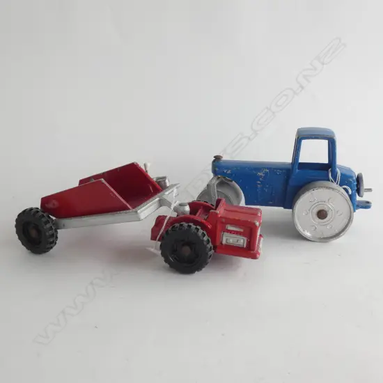(17811) 2 FUN HO DIE CAST TOYS; 804 DUMPER TRUCK & 805 STEAM ROLLER (SOME AGE WEAR TO PAINT)