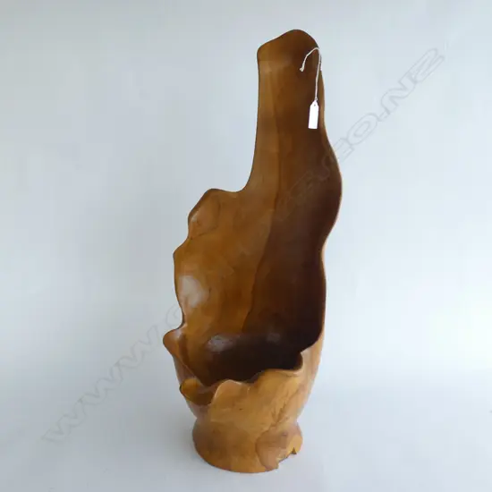 WOODEN STAND H.640mm