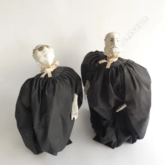 PR CERAMIC HEAD STATUETTES OF BARRISTERS IN COURT GOWNS. H.480mm