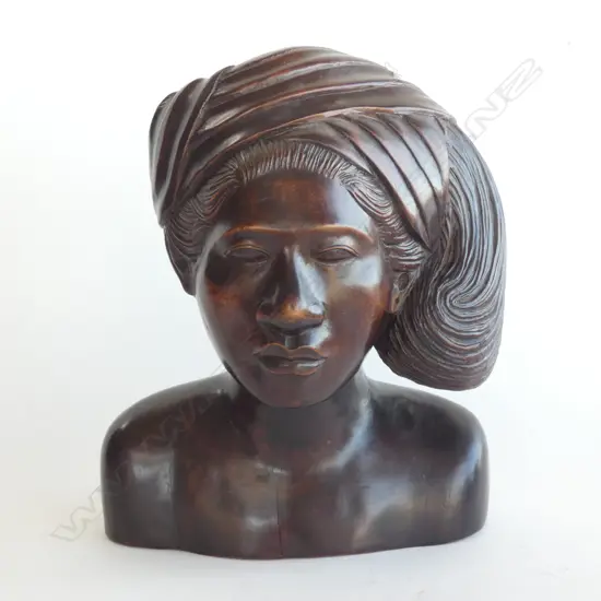 LG JAVA INDONESIAN CARVED BUST OF LADY H.  320MM