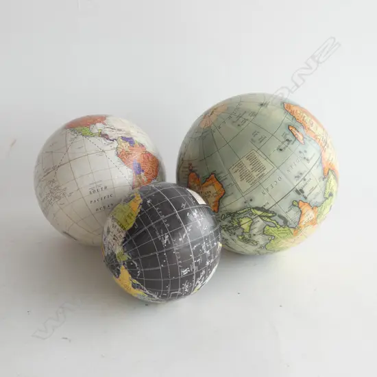 3 GRADUATING SMALL GLOBES OF THE WORLD. LGEST Dia.125mm