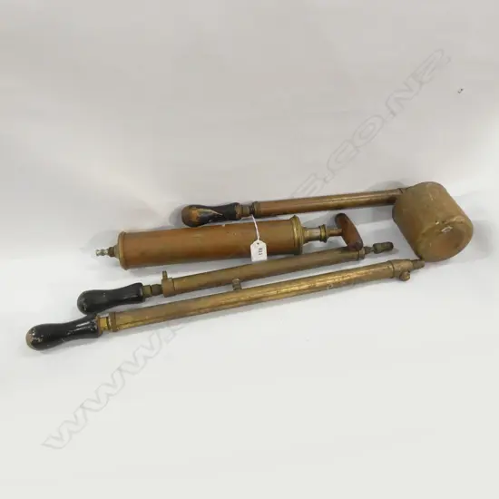 4 VINTAGE COPPER PUMP SPRAYS L.590mm