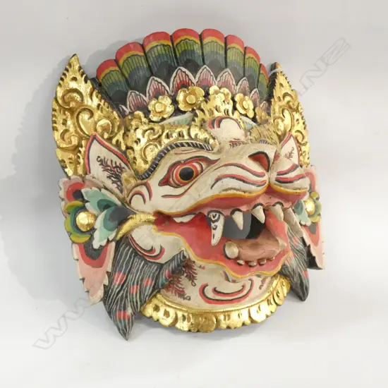 BALINESE CARVED & PAINTED WOODEN MASK 