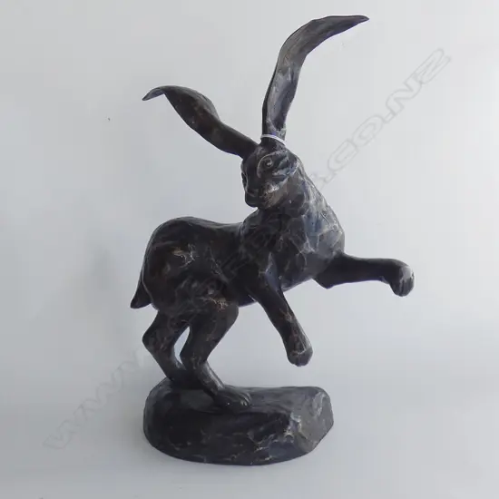 BRONZE HARE H420