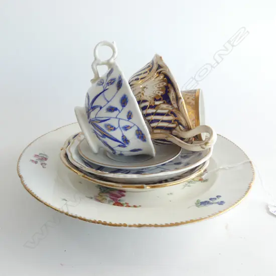 2 REGENCY PERIOD CUPS & SAUCERS & ROSENTHAL DEMI C&S & OLD COALPORT PLATE (DIA  137MM) SOME A/F