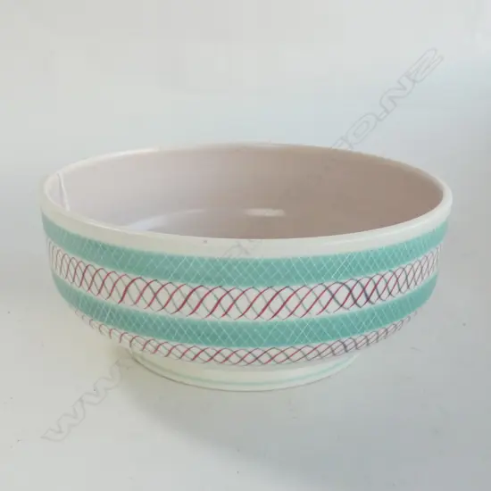 LARGE POOLE BOWL 275mm dia