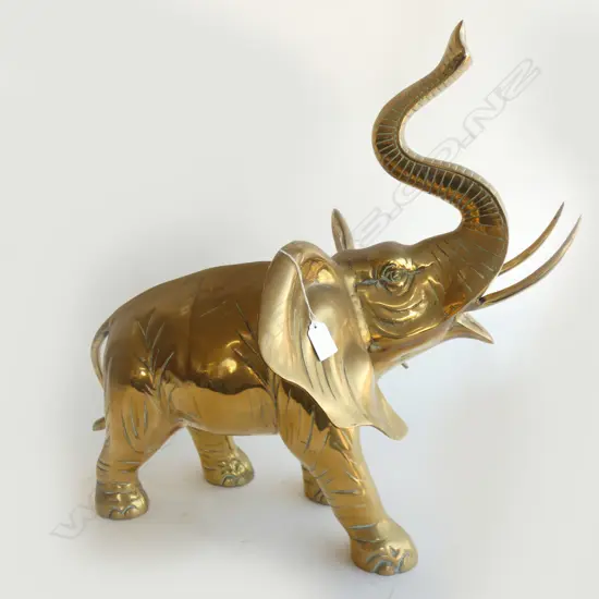 LARGE BRASS ELEPHANT L.630mm