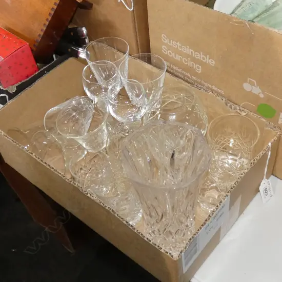 ASST CRYSTAL GLASSES & VASES (SOME A/F)