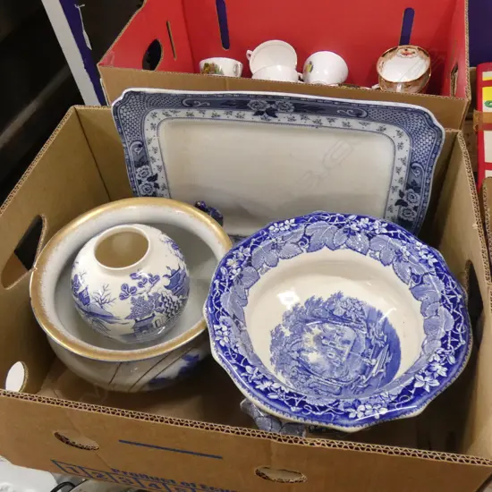 BOX BLUE & WHITE CHINA; MASONS ETC...A/F