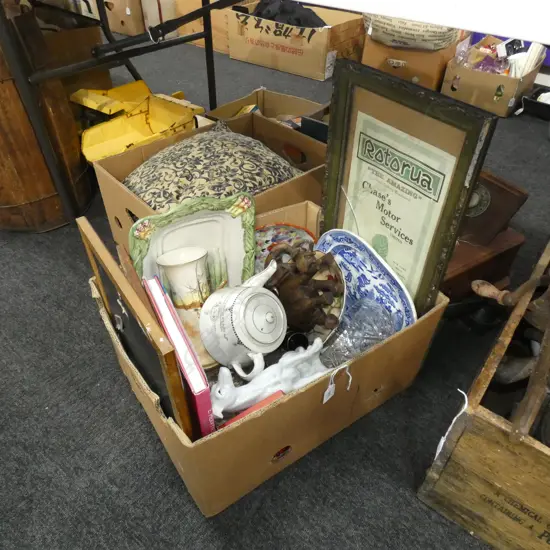 LG BOX LOT MISC - FRAMED PRINTS / CHINA / GLASS / ORNAMENTS ETC..