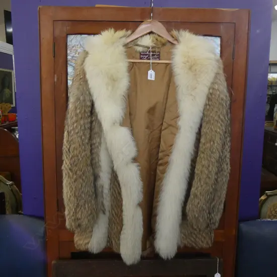 VINTAGE GERMAN FUR COAT w. HOOD