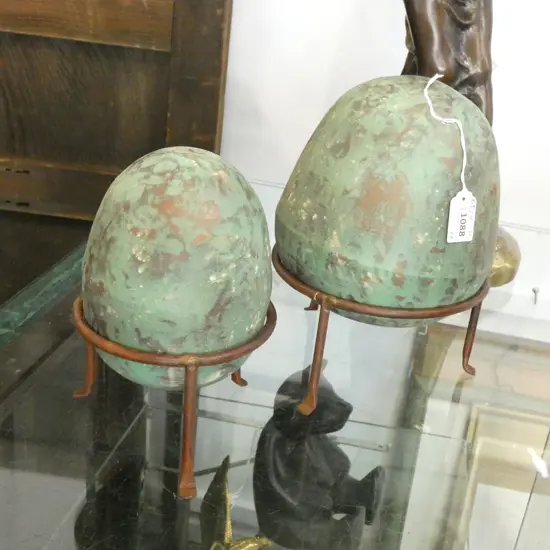 2 FRENCH COUNTRY COPPER VERDIGRIS FINISH METAL EGGS ON STANDS L H.260MM 