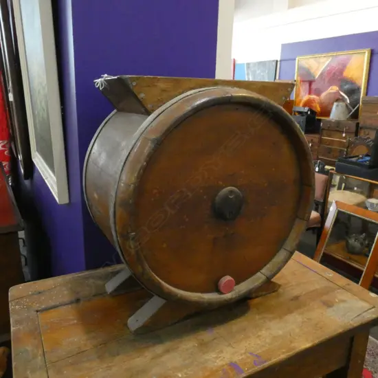 'THE NEW IDEAL' BUTTER CHURN 