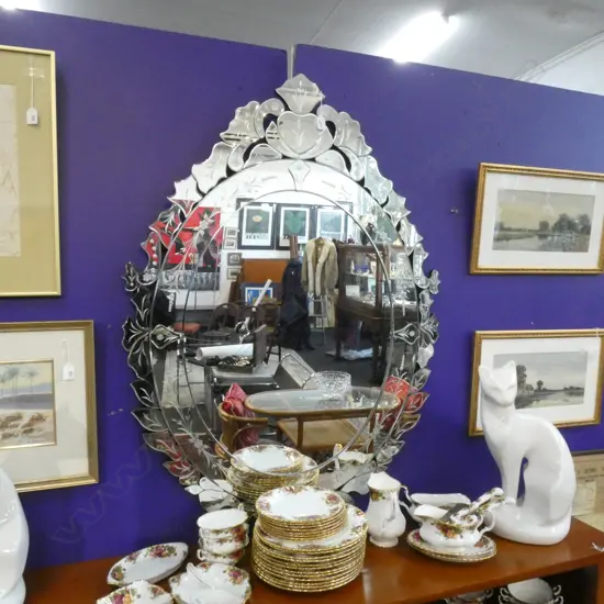 LG CLASSIC DESIGN ANNEALED MIRROR 850 X 1150MM