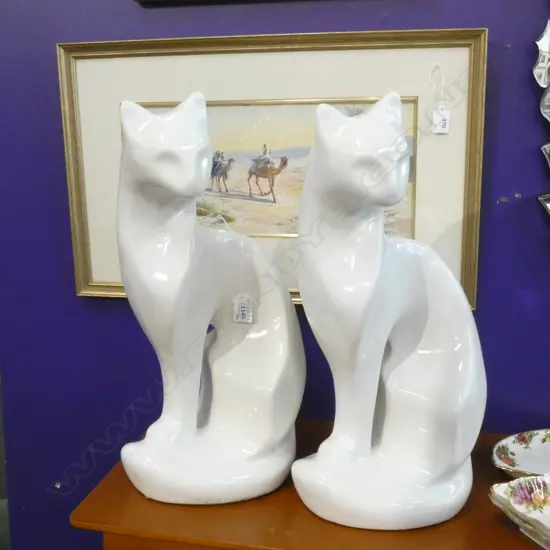 PR WHITE CERAMIC CATS H.470mm