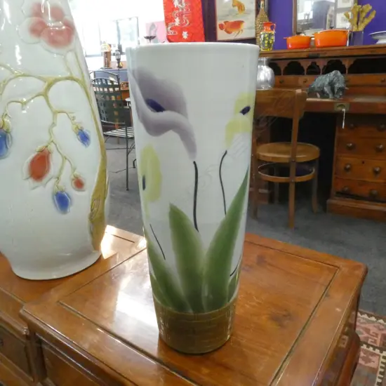 CHINESE PORCELAIN VASE w. FLOWERS H.470mm