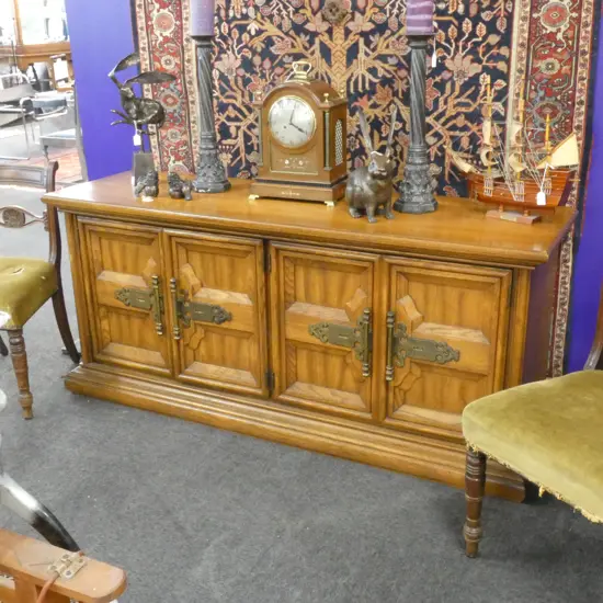 HEAVY AMERICAN OAK SIDEBOARD W1727 H765 D525mm