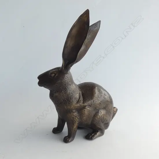 BRONZE SEATED HARE H 320MM