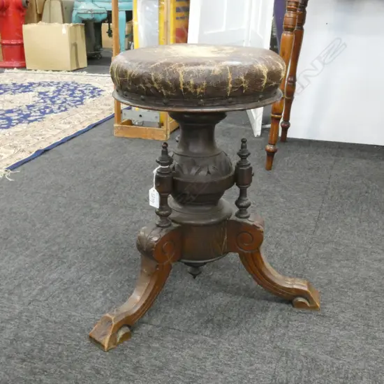 TURNED EDWARDIAN PIANO STOOL H.500mm