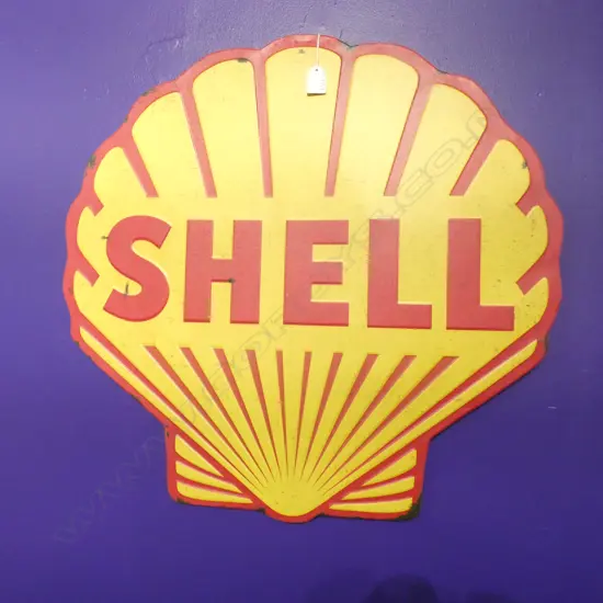 METAL RED & YELLOW  SHELL SIGN  595 X 620MM