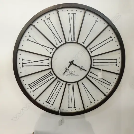 LG METAL WALL CLOCK WITH ROMAN NUMERALS DIA 605MM