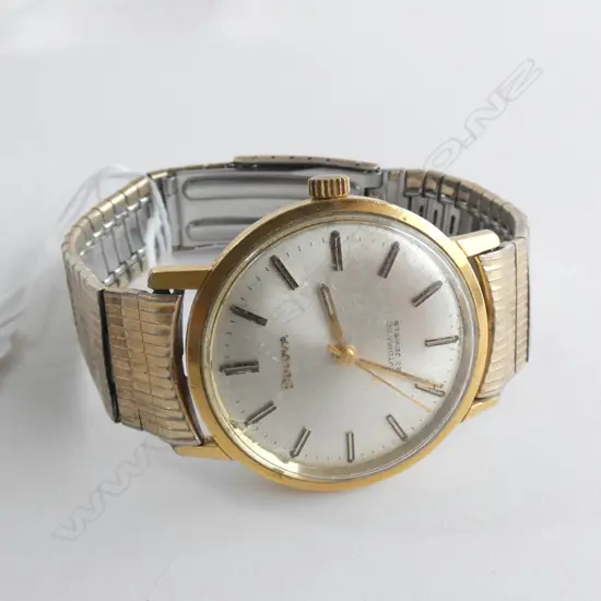 VINTAGE BULOVA GENTS AUTO WRISTWATCH WORKING