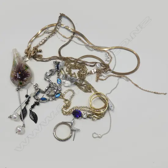 ASST. COSTUME JEWELLERY