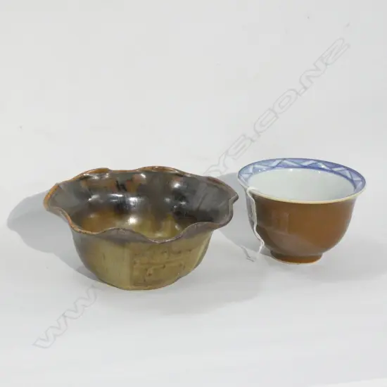 KANGXI STYLE CUP & MING STYLE BOWL 140mm dia