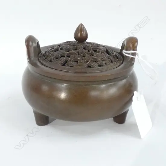 CHINESE BRONZE CENSOR