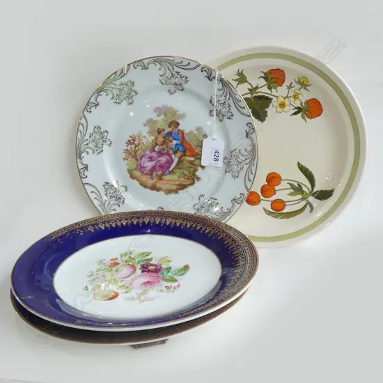 4 CHINA WALL PLATES