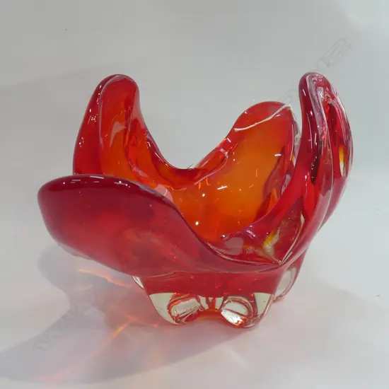 RED ART GLASS VASE W.295mm