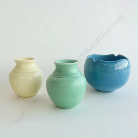 3 O. C. STEPHENS VASES H.75mm