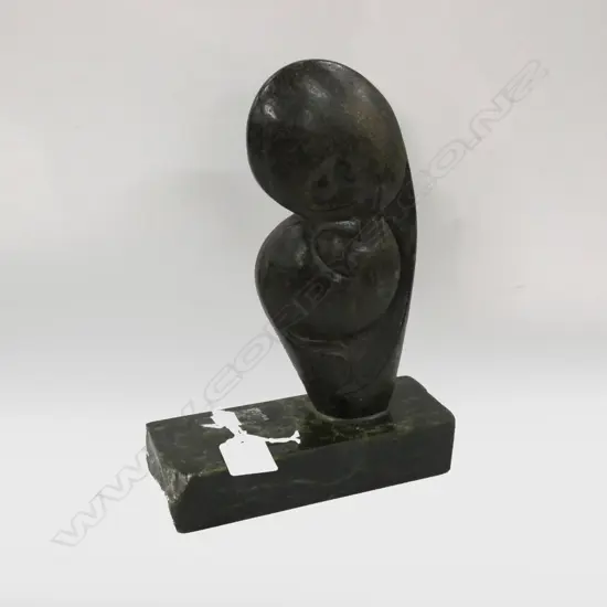 GREENSTONE CARVING H.230mm