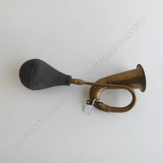 VINTAGE CAR HORN L.350mm