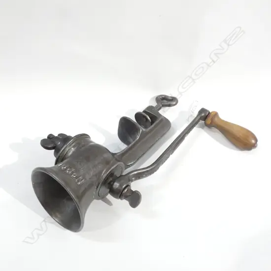 VINTAGE CAST IRON BEATRICE EXPRESS MEAT GRINDER 