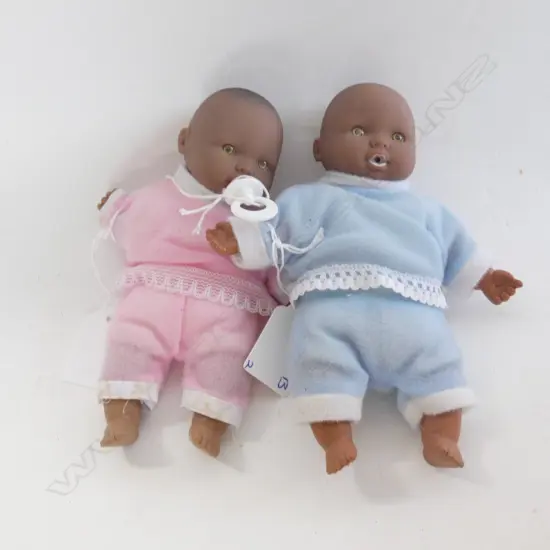 VINTAGE BABY TWINS RUBBER 160MM