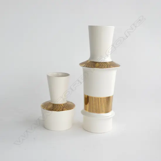 2 CROWN DEVON 'MEMPHIS' VASES BY COLIN MELBOURNE H.270mm