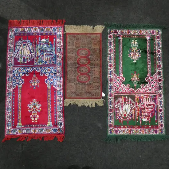 3 SM PRAYER RUGS 