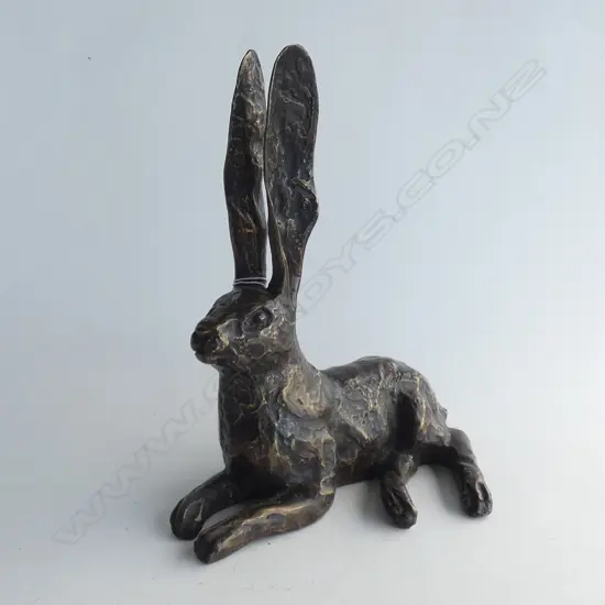 BRONZE SEATED HARE H310 
